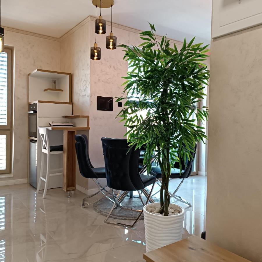 Rb Apartment 3 Lux Smart House Subotica Ngoại thất bức ảnh