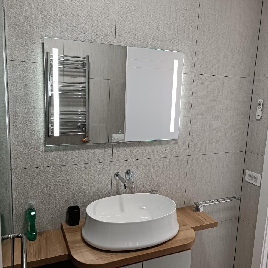 Rb Apartment 3 Lux Smart House Subotica Ngoại thất bức ảnh